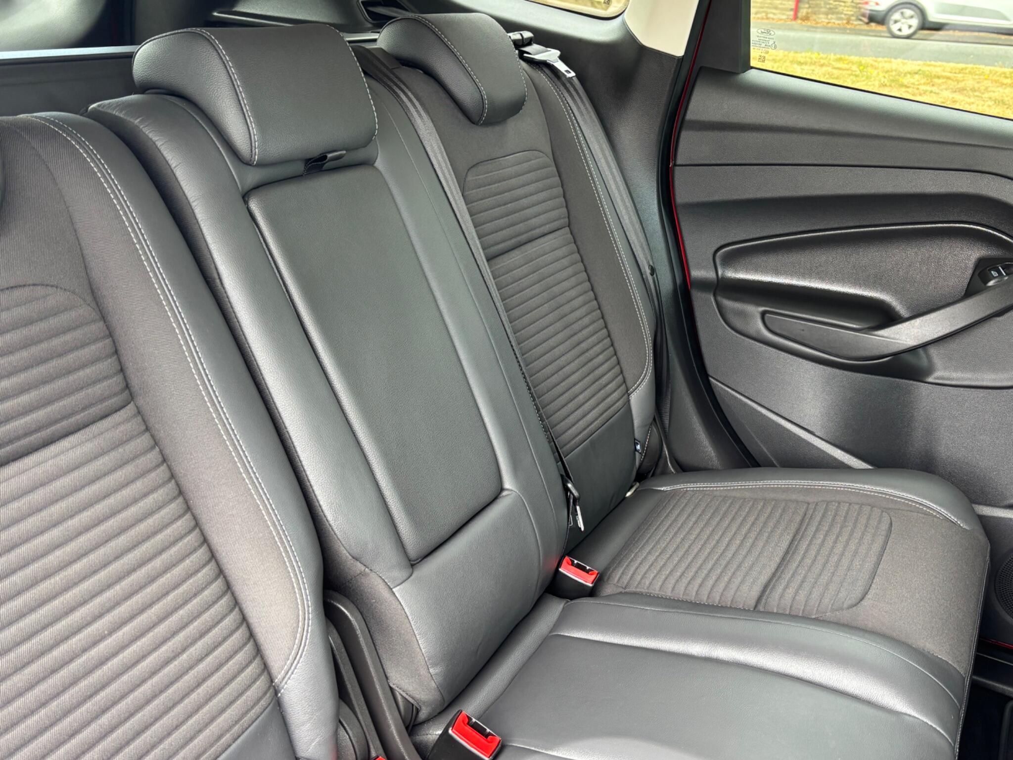 Ford Kuga view 17