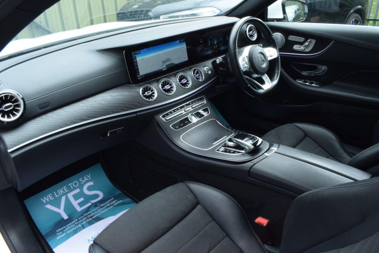 Mercedes-Benz E-Class view 13