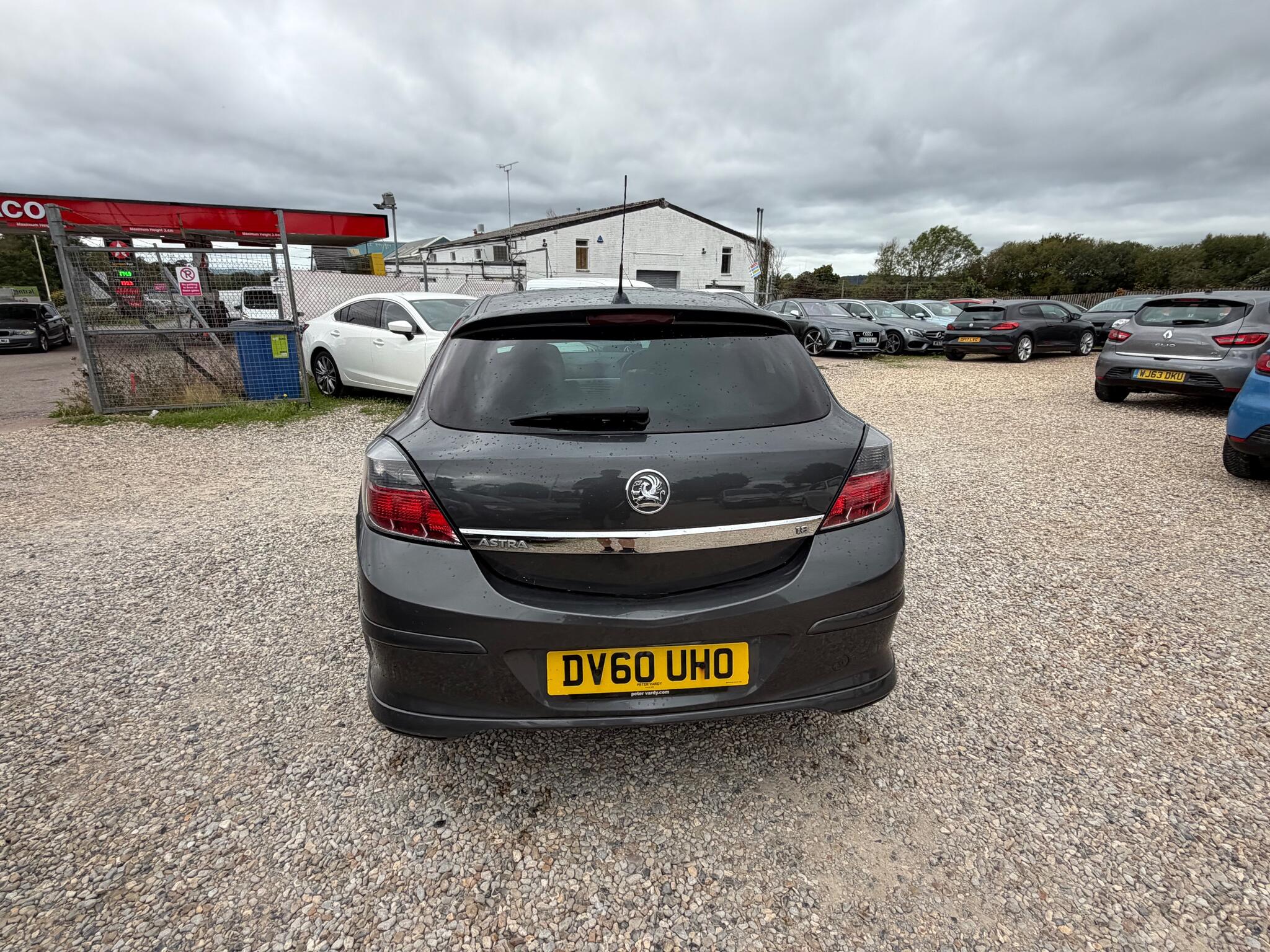 Vauxhall Astra view 8