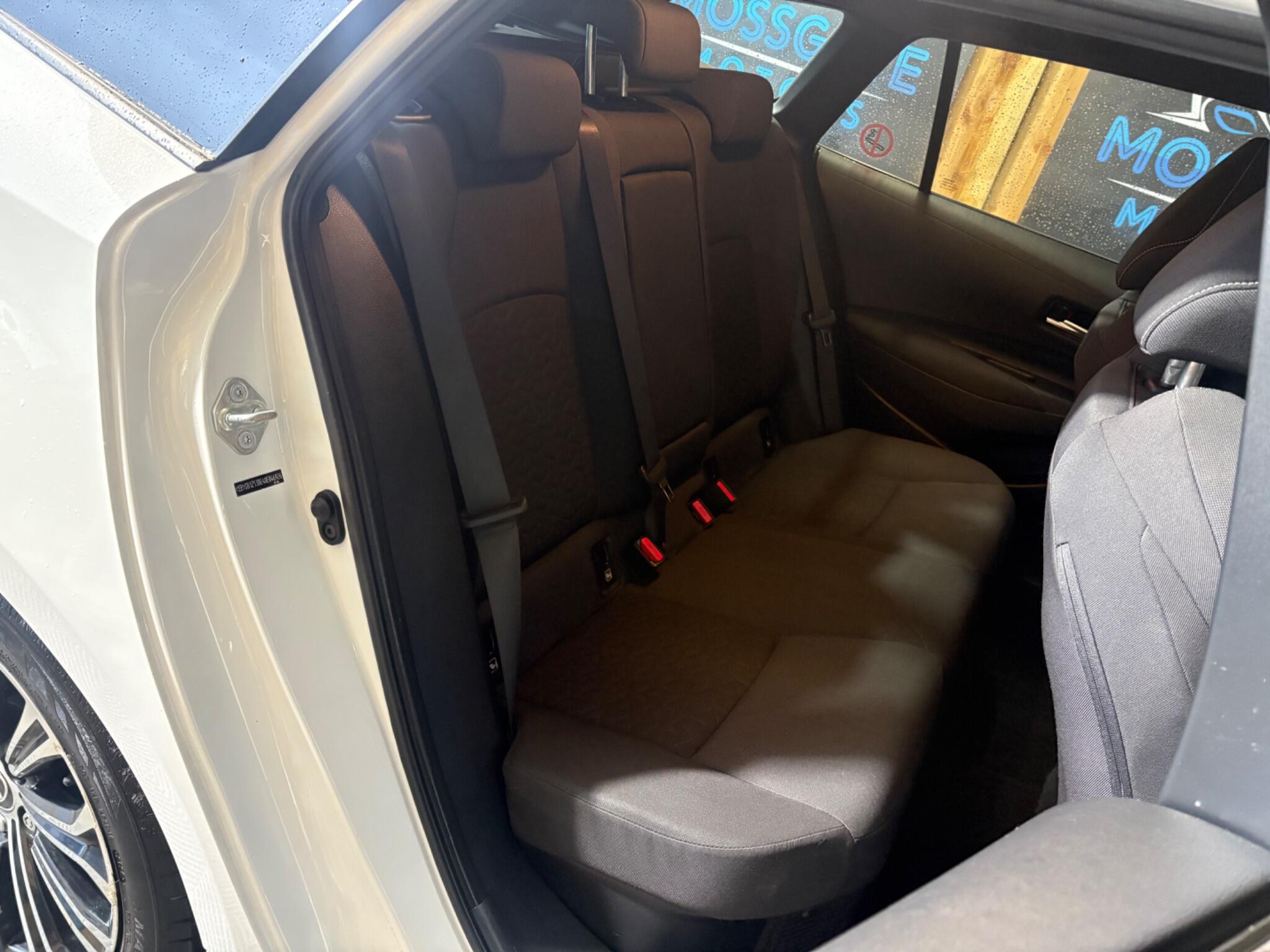Toyota Corolla view 15