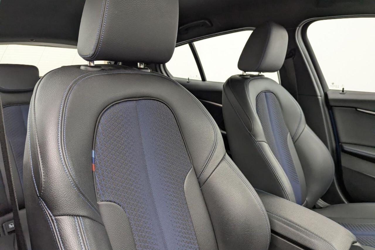 BMW 1 Series view 15