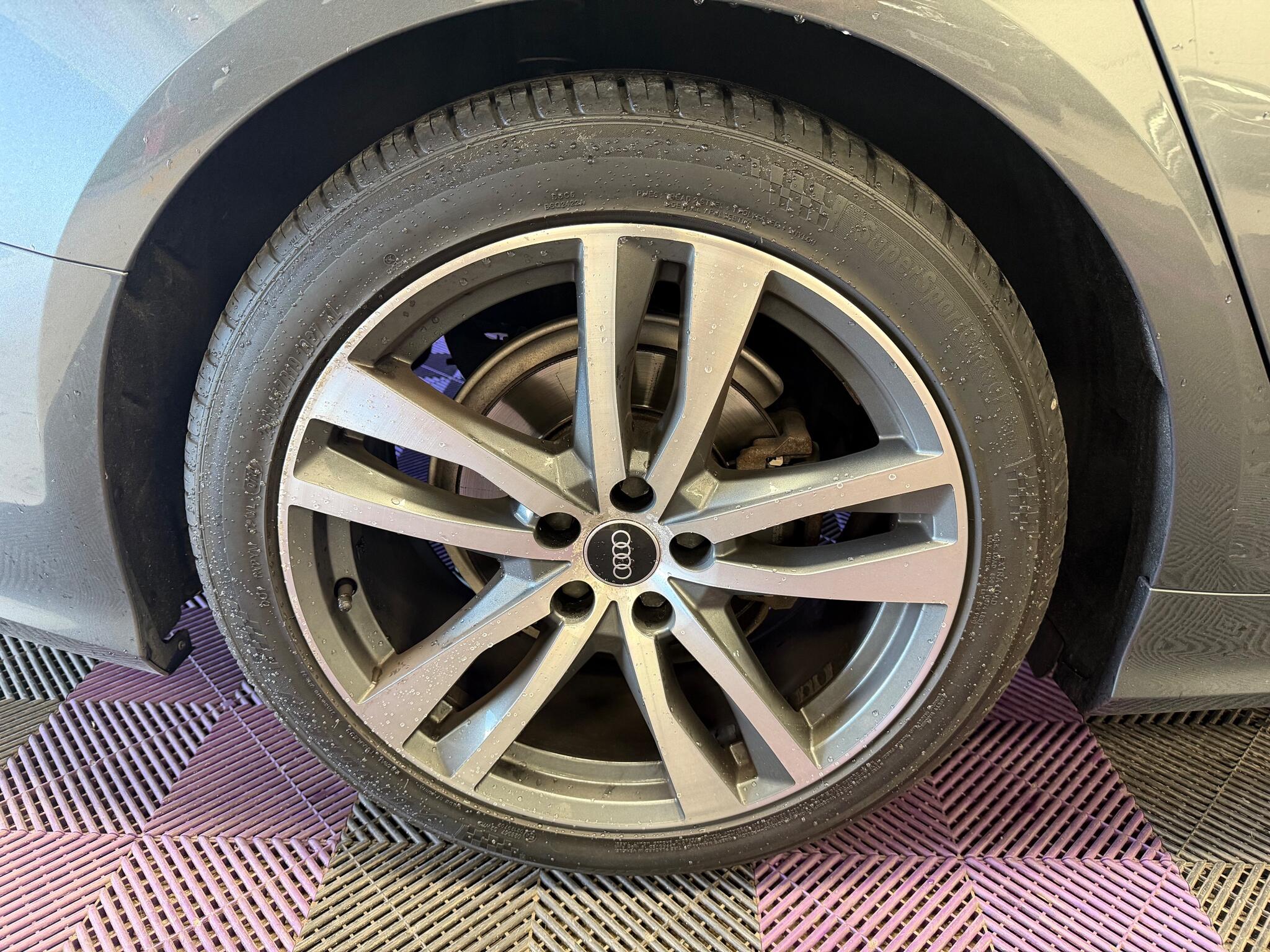 Audi A6 view 50