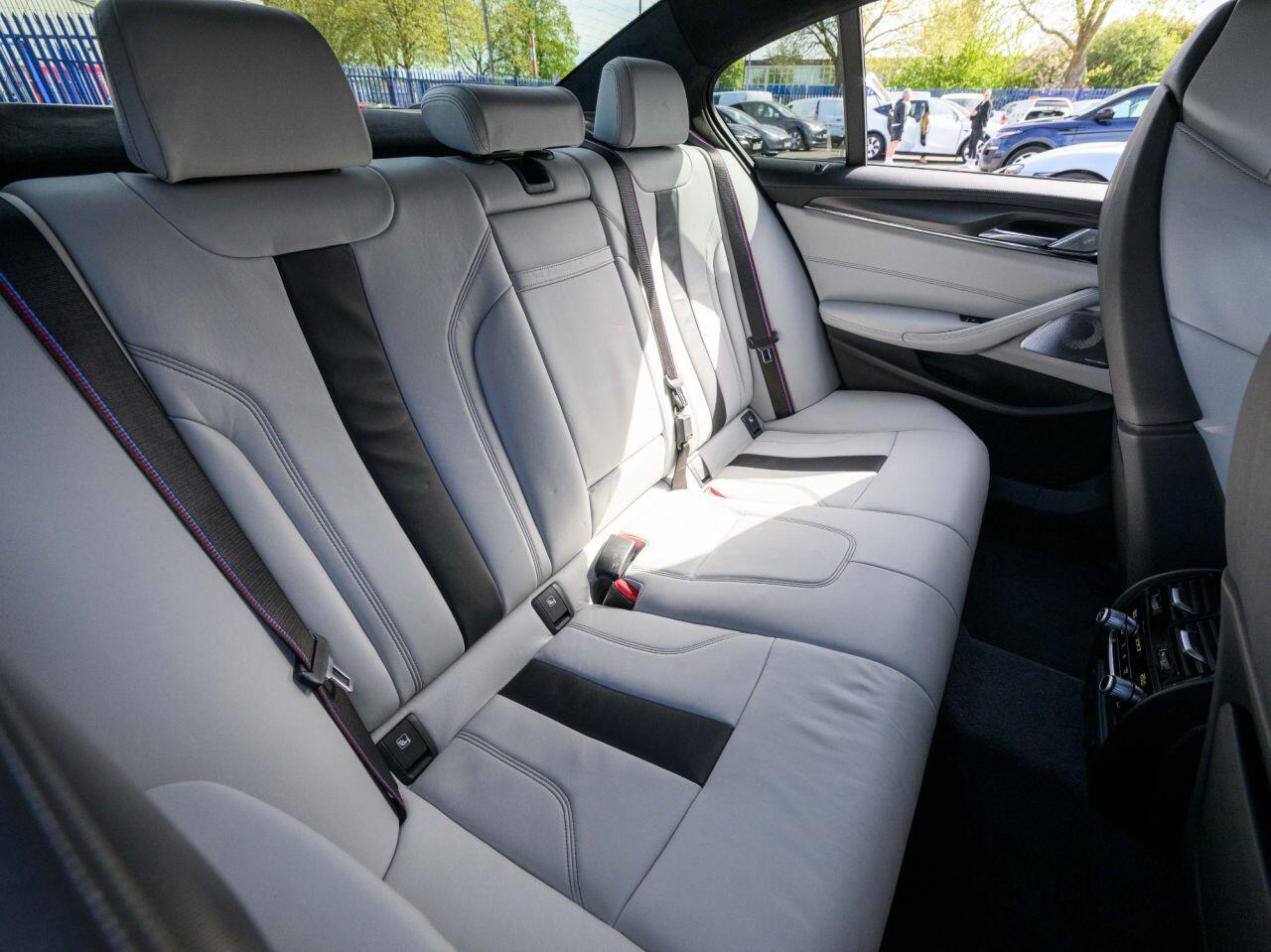 BMW M5 view 13