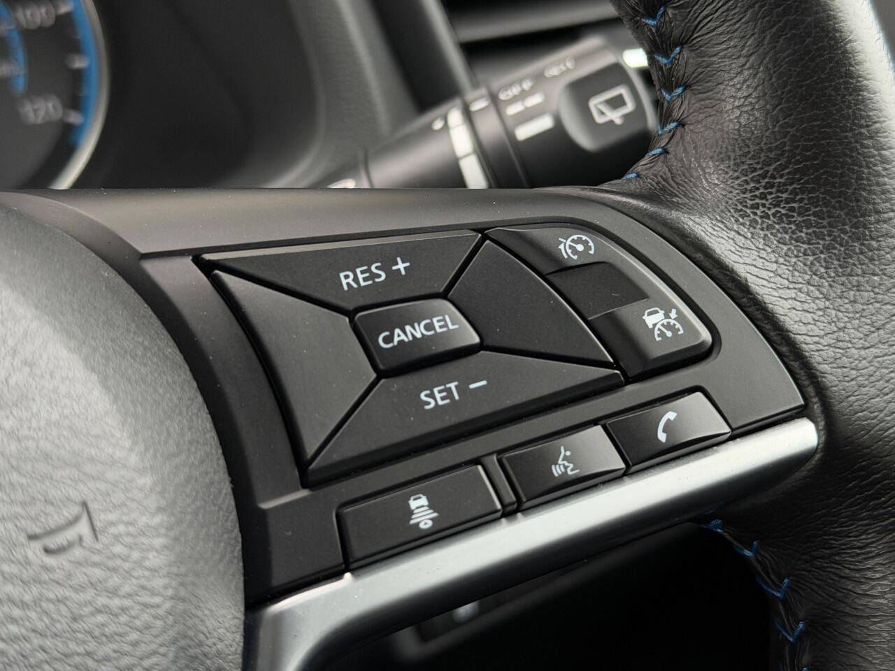 Nissan Leaf view 23