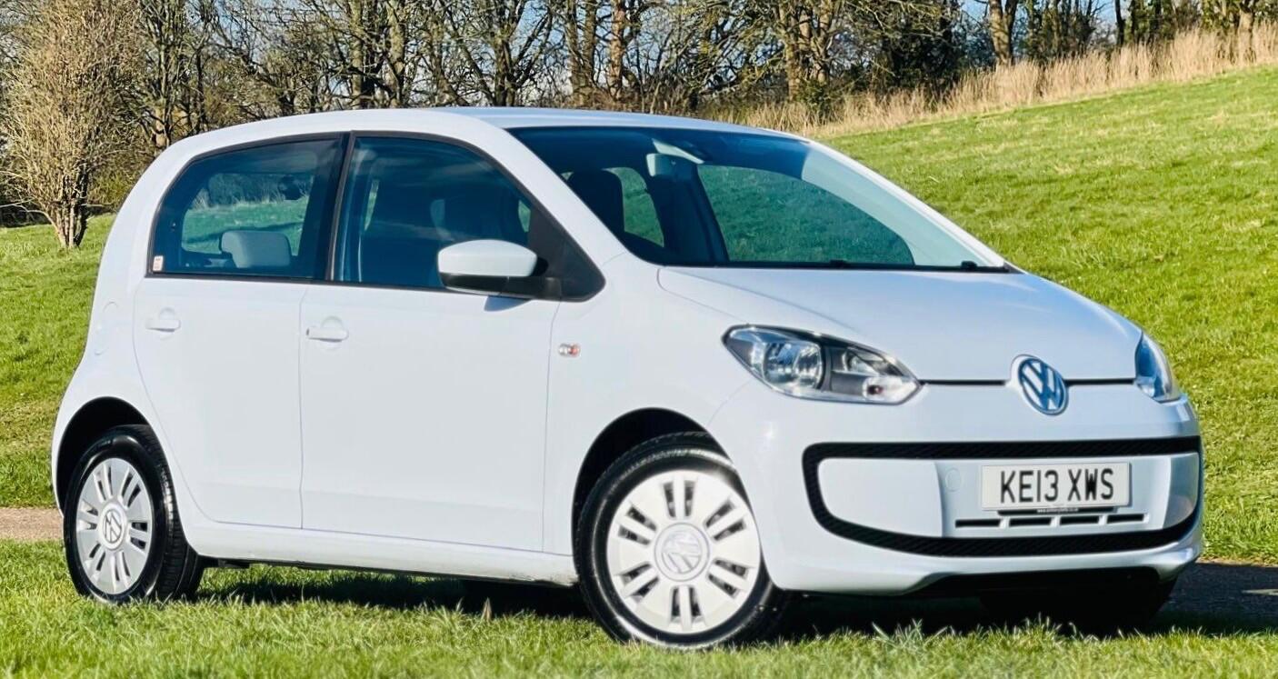2013 Volkswagen up! image 11