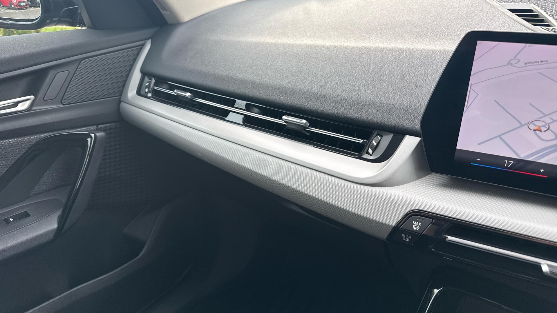 BMW X1 view 40