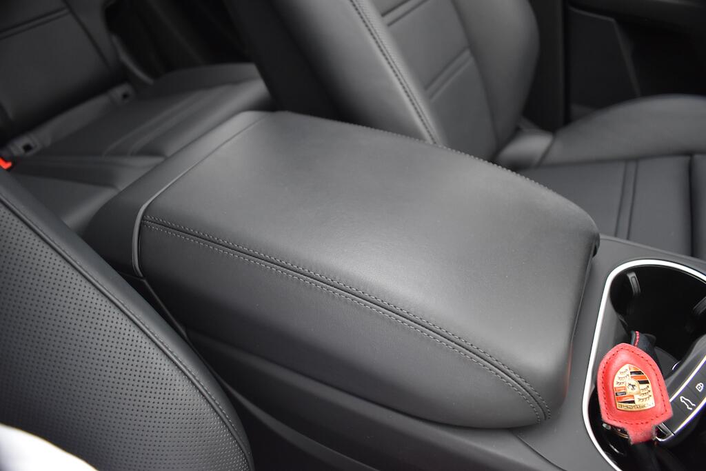Porsche Cayenne view 99