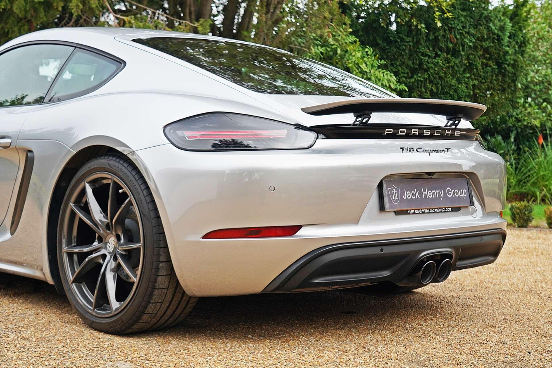 Porsche Cayman view 6