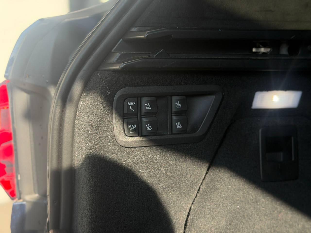 BMW X7 view 88