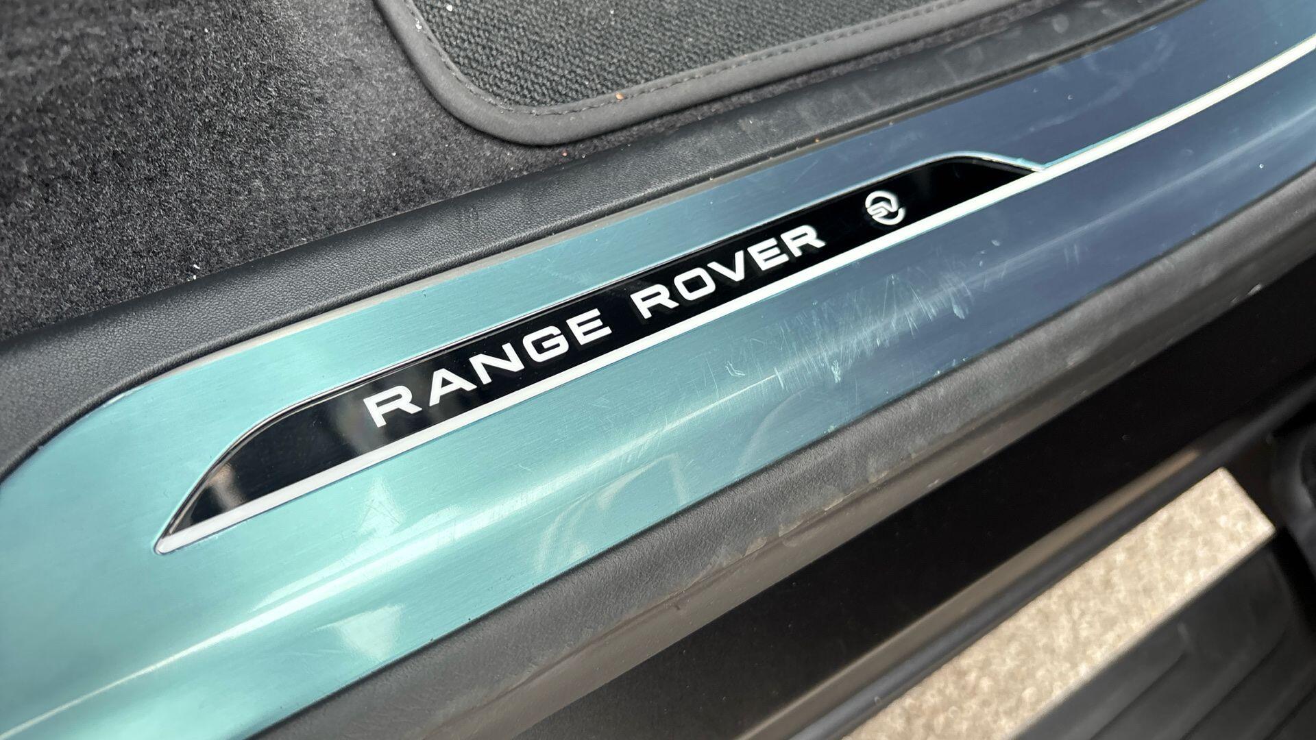 Land Rover Range Rover Sport view 20