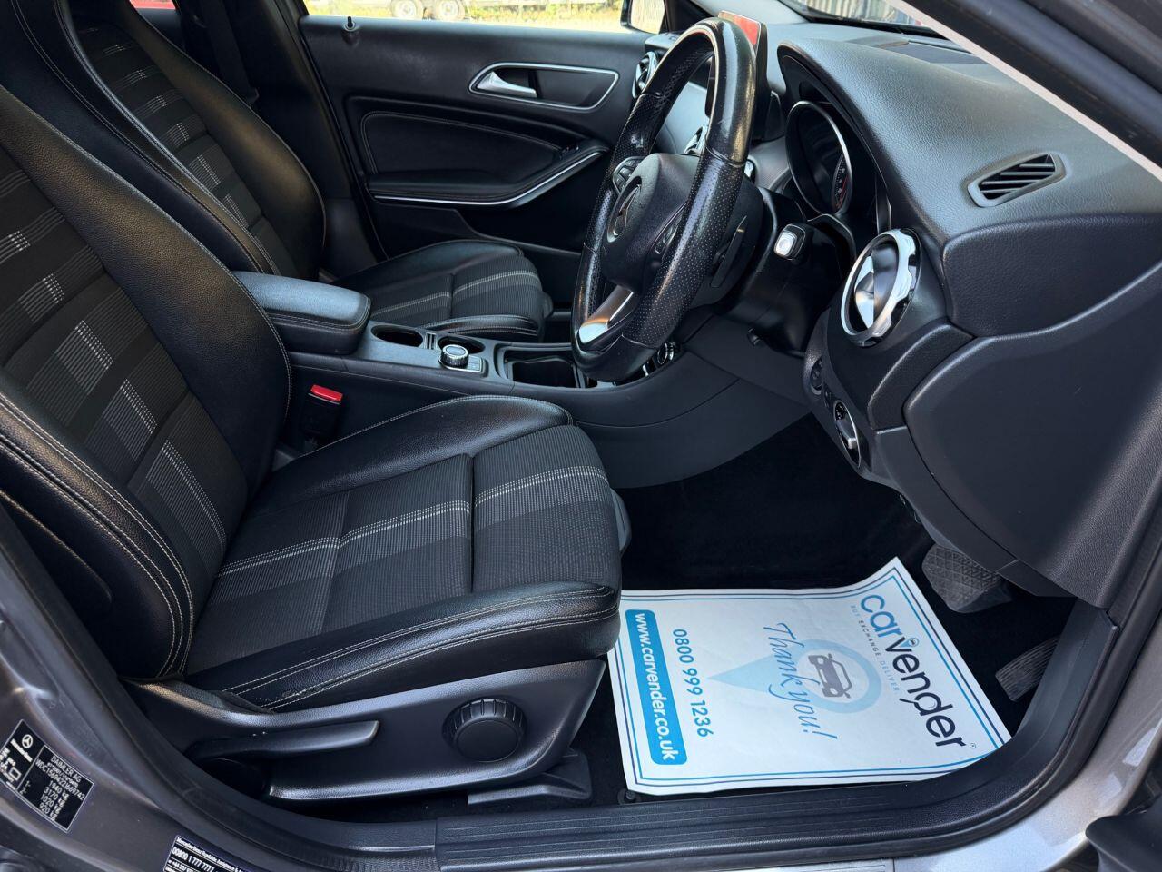 Mercedes-Benz Gla view 17