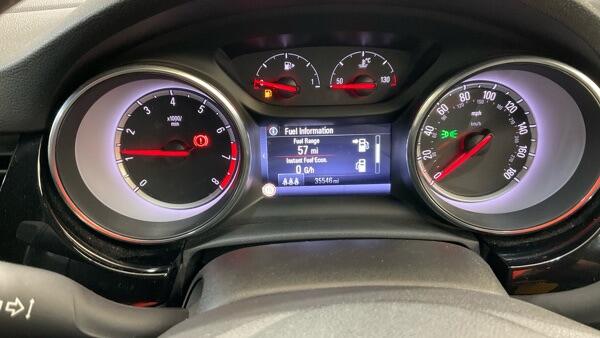 Vauxhall Astra view 7