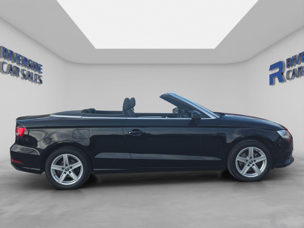 Audi A3 Cabriolet view 4
