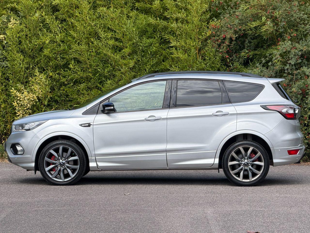 Ford Kuga view 4