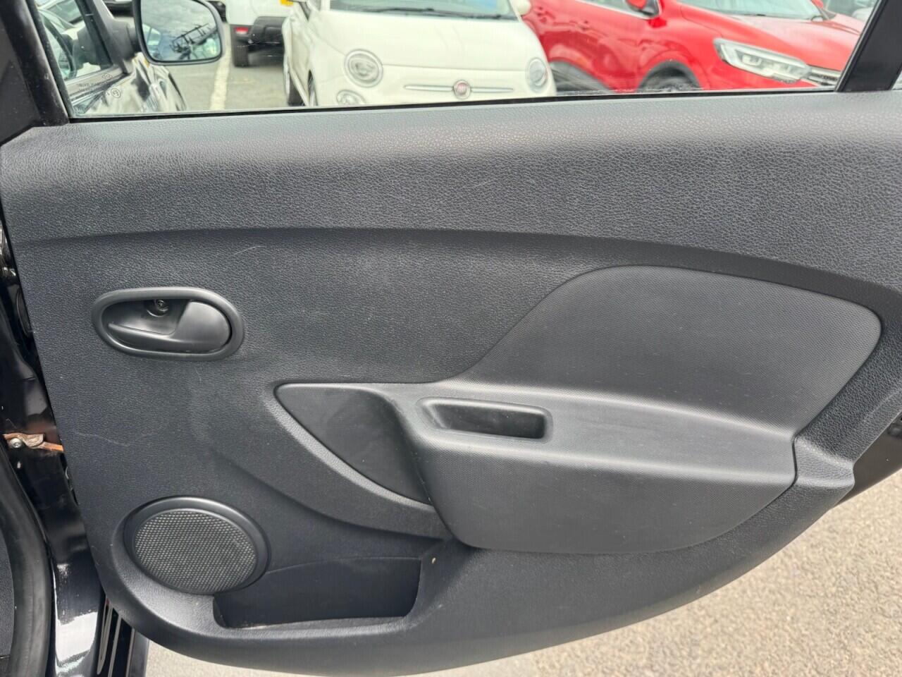 Dacia Sandero view 48