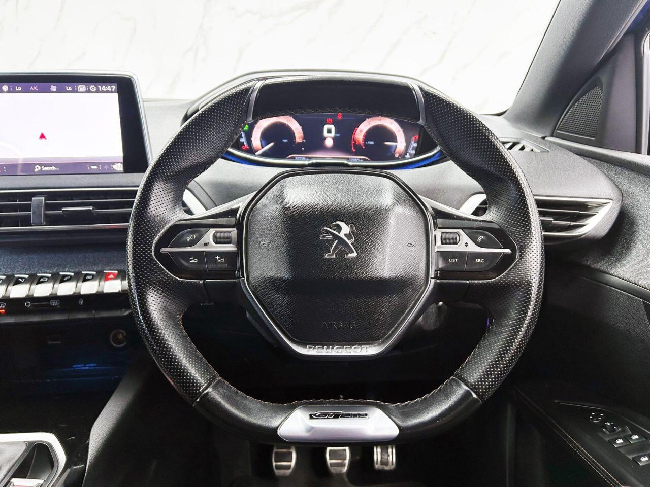 Peugeot 3008 view 18