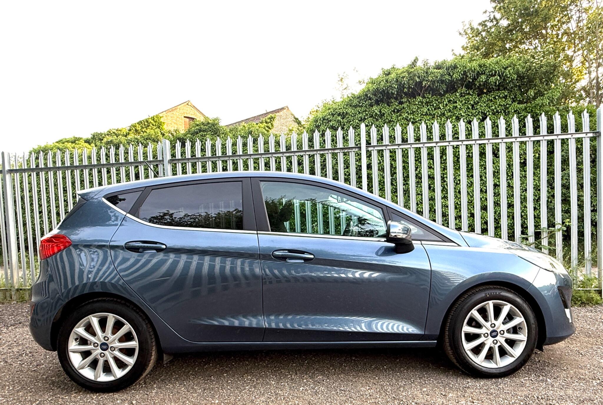 2019 Ford Fiesta image 15