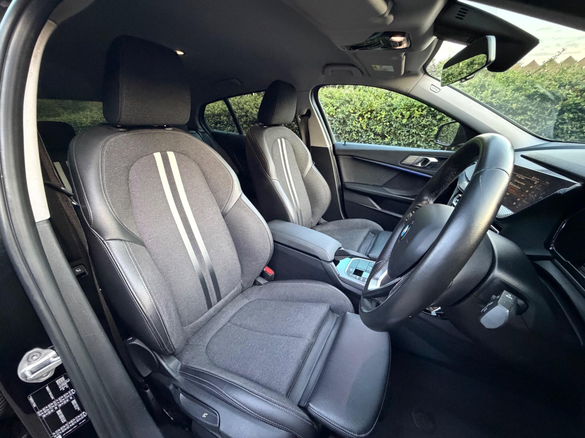 BMW 1 Series view 23