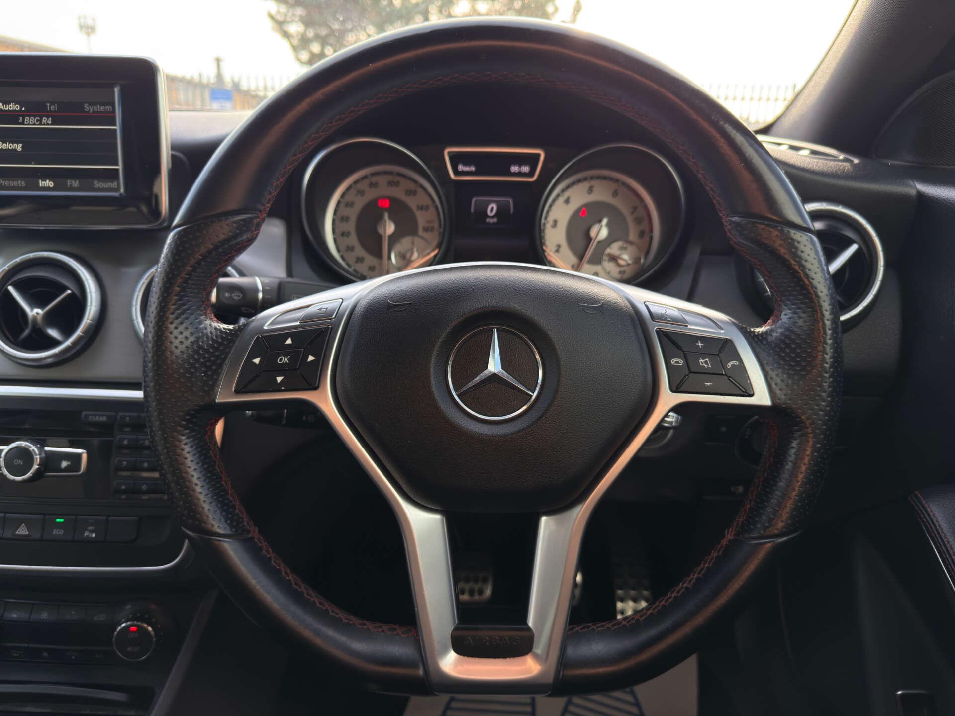 Mercedes-Benz Cla view 44
