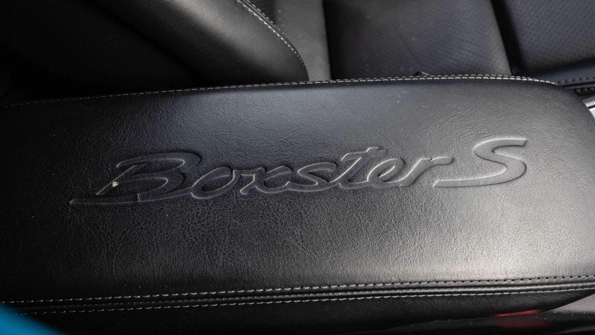Porsche Boxster view 27