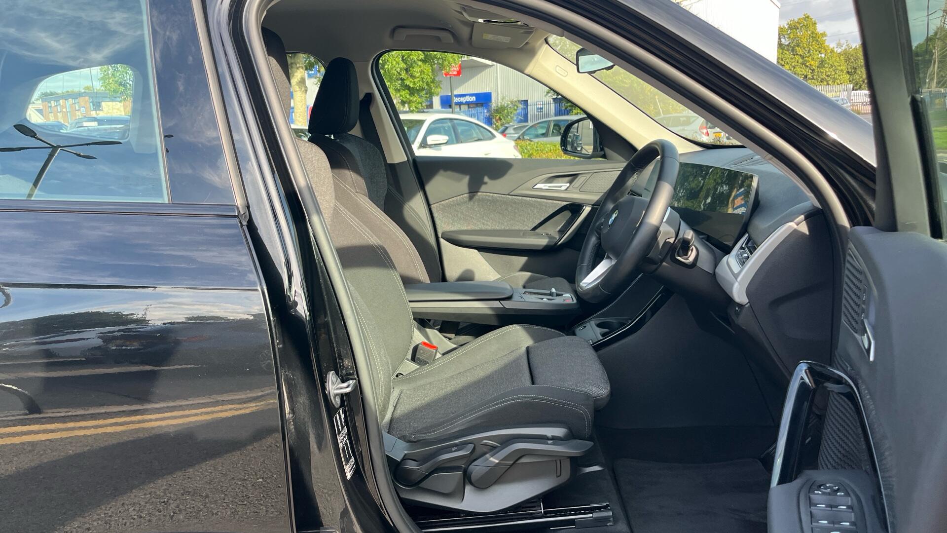 BMW X1 view 11