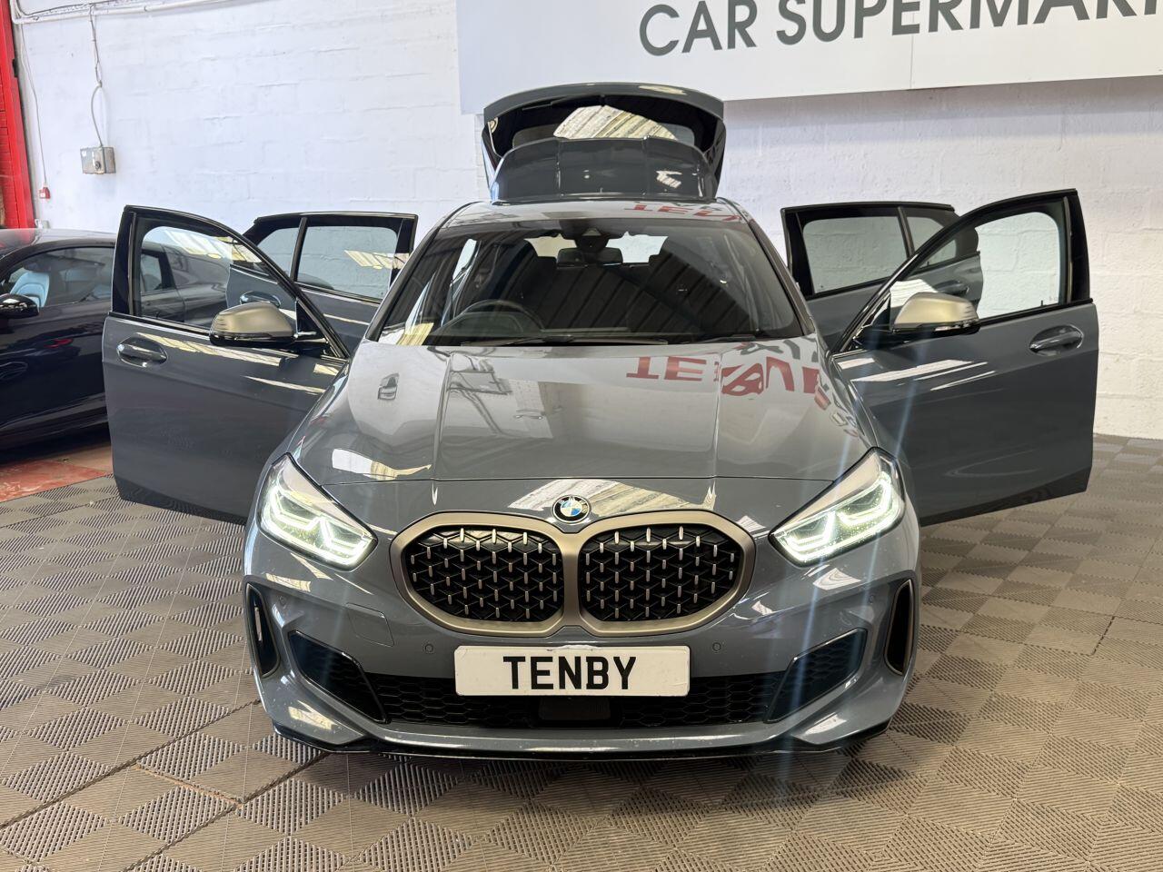 BMW 1 Series view 12