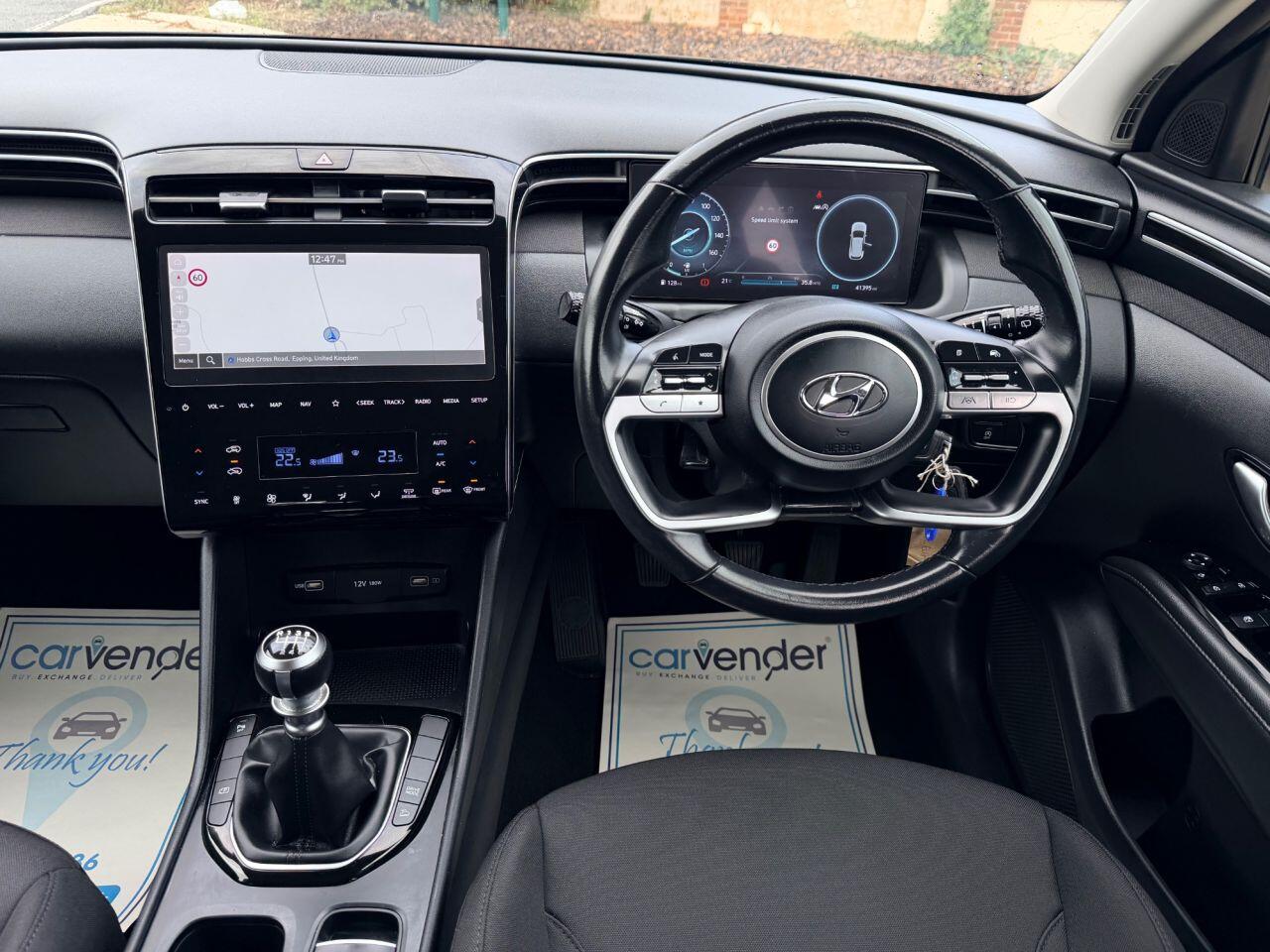 Hyundai Tucson view 29
