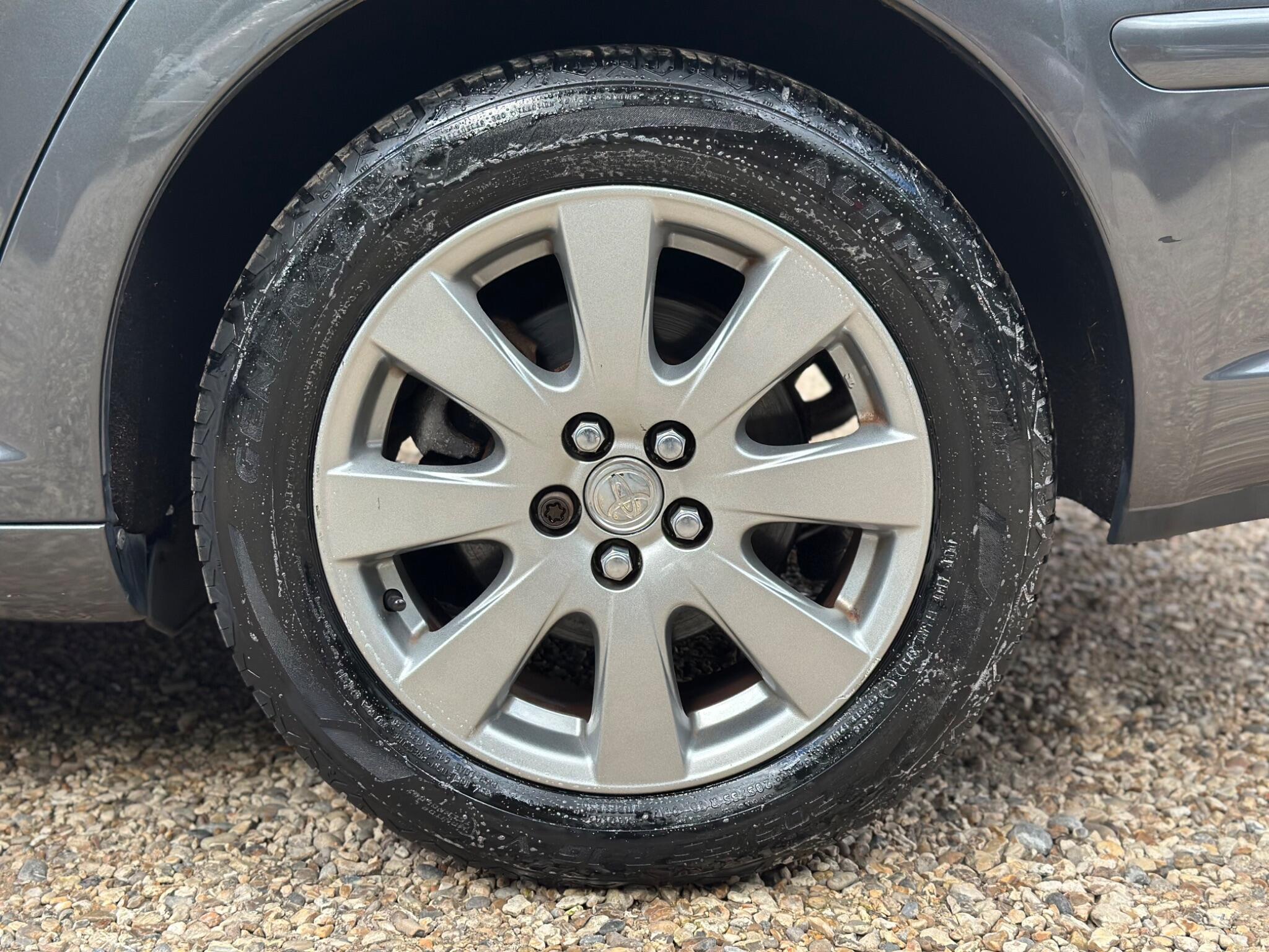 Toyota Avensis view 62