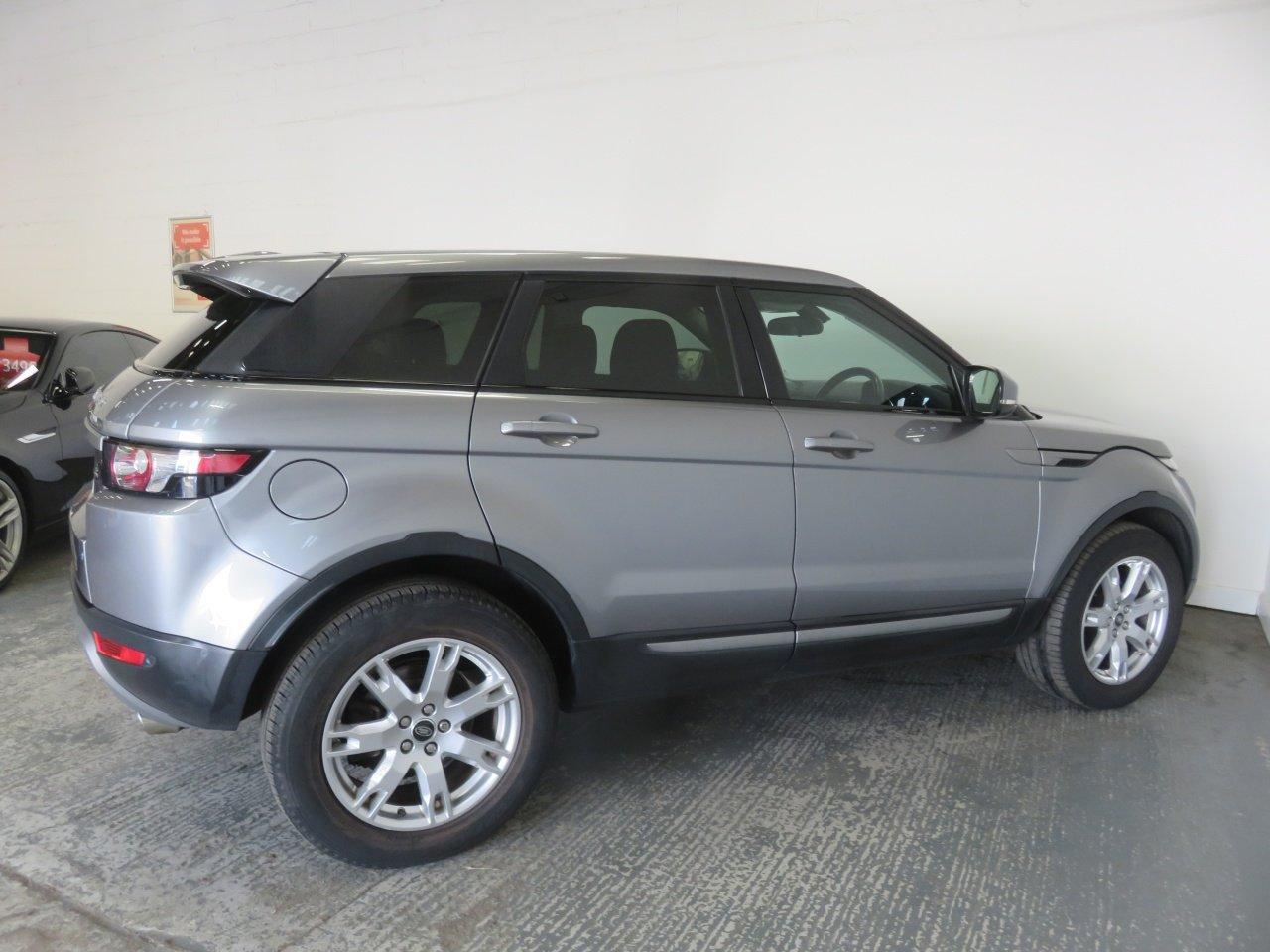Land Rover Range Rover Evoque view 11