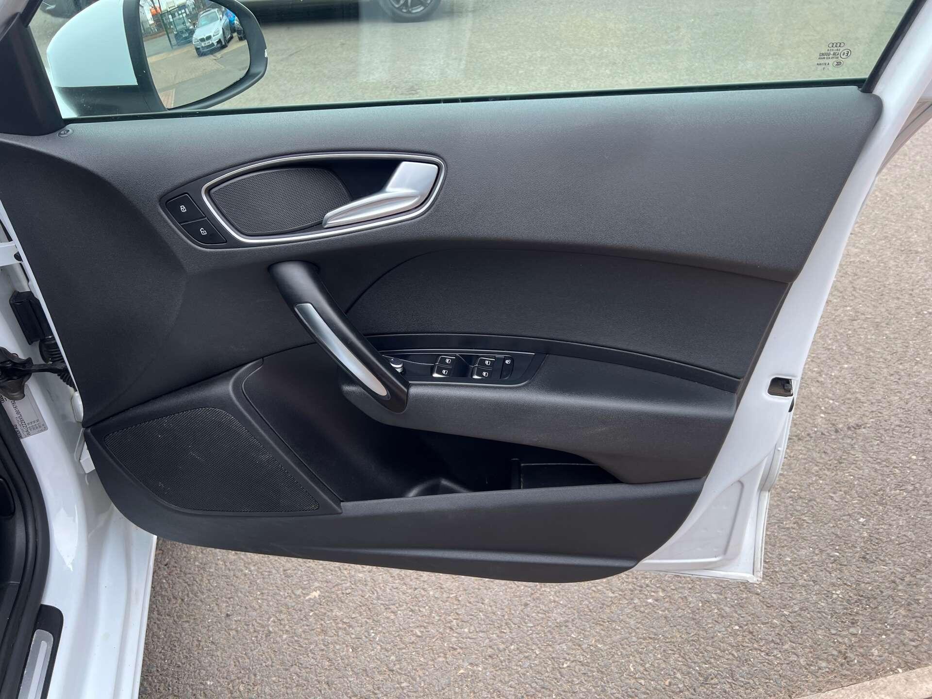 Audi A1 view 16