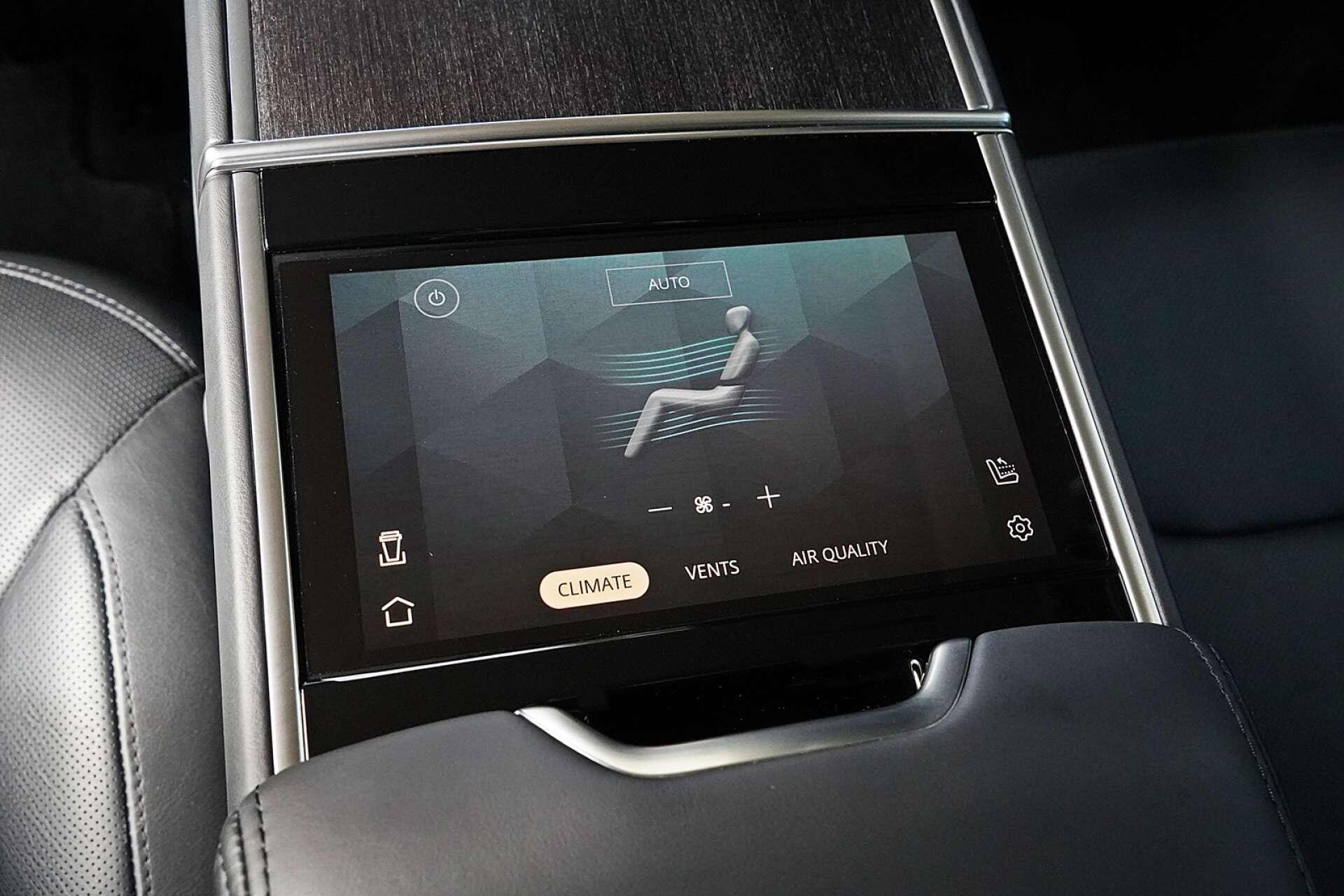 Land Rover Range Rover view 22