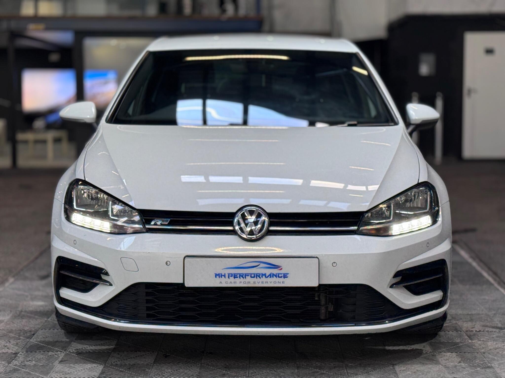 Volkswagen Golf view 46