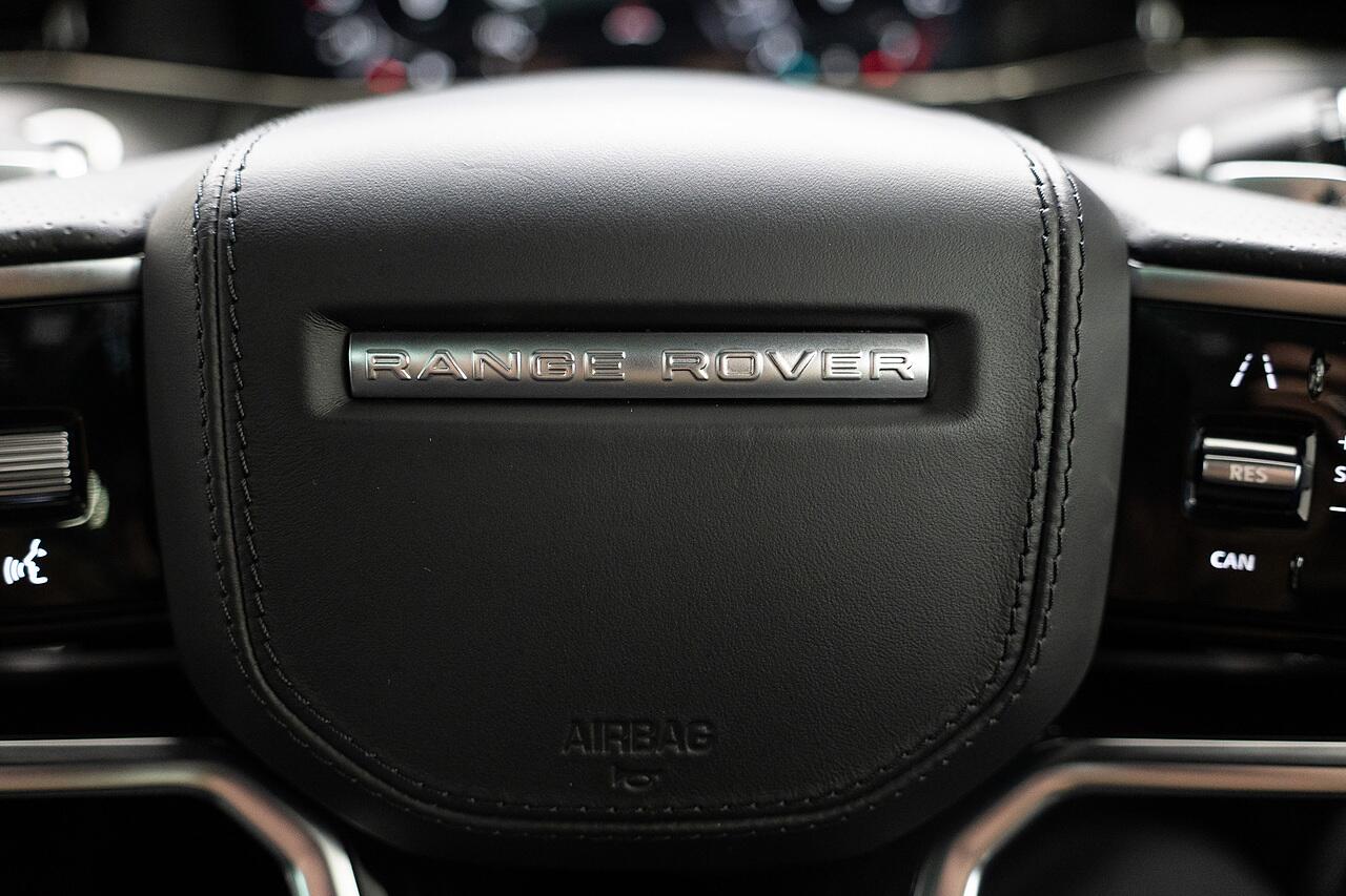 Land Rover Range Rover Evoque view 12