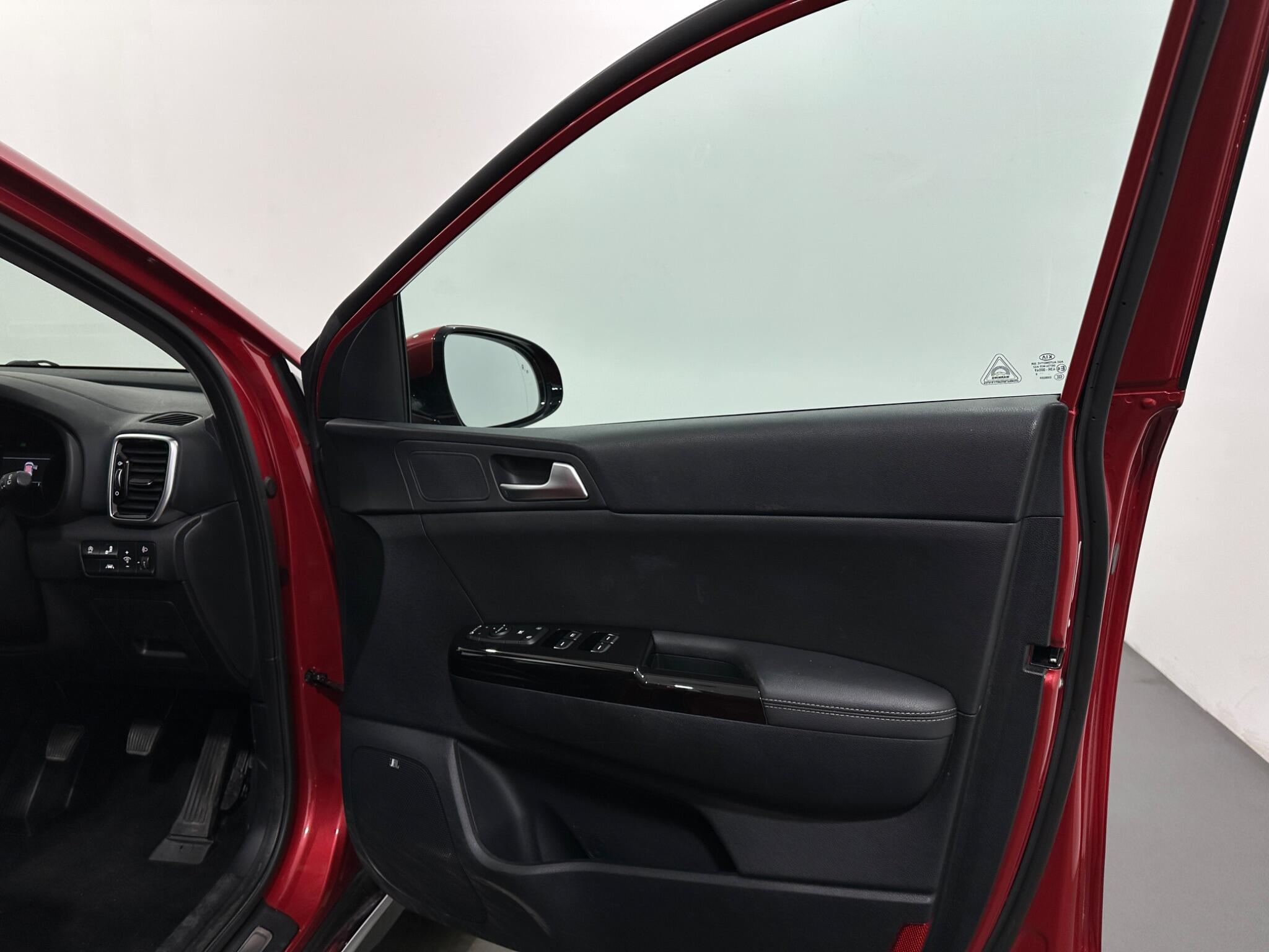 Kia Sportage view 33