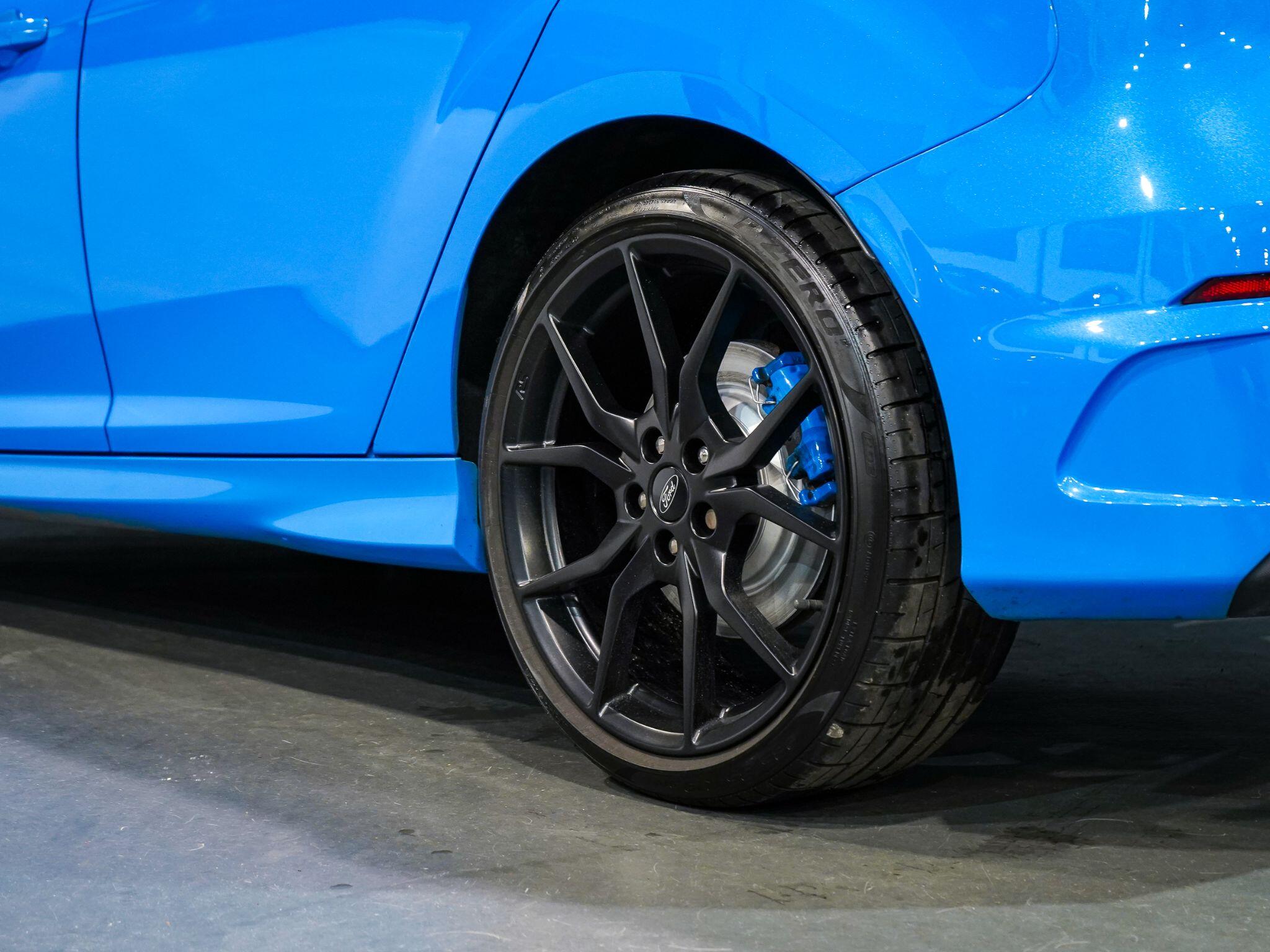 Ford Focus view 25