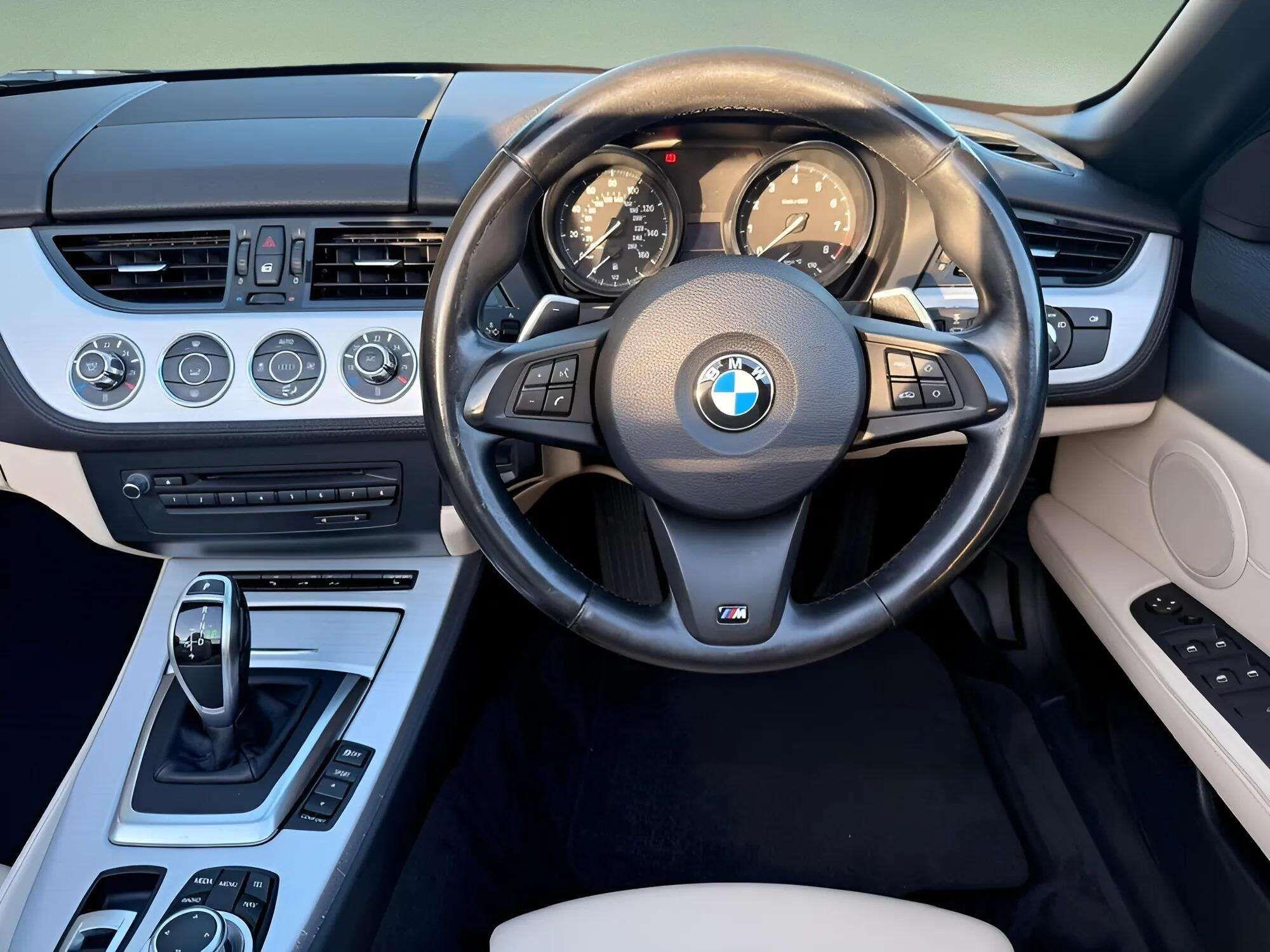 BMW Z4 view 16