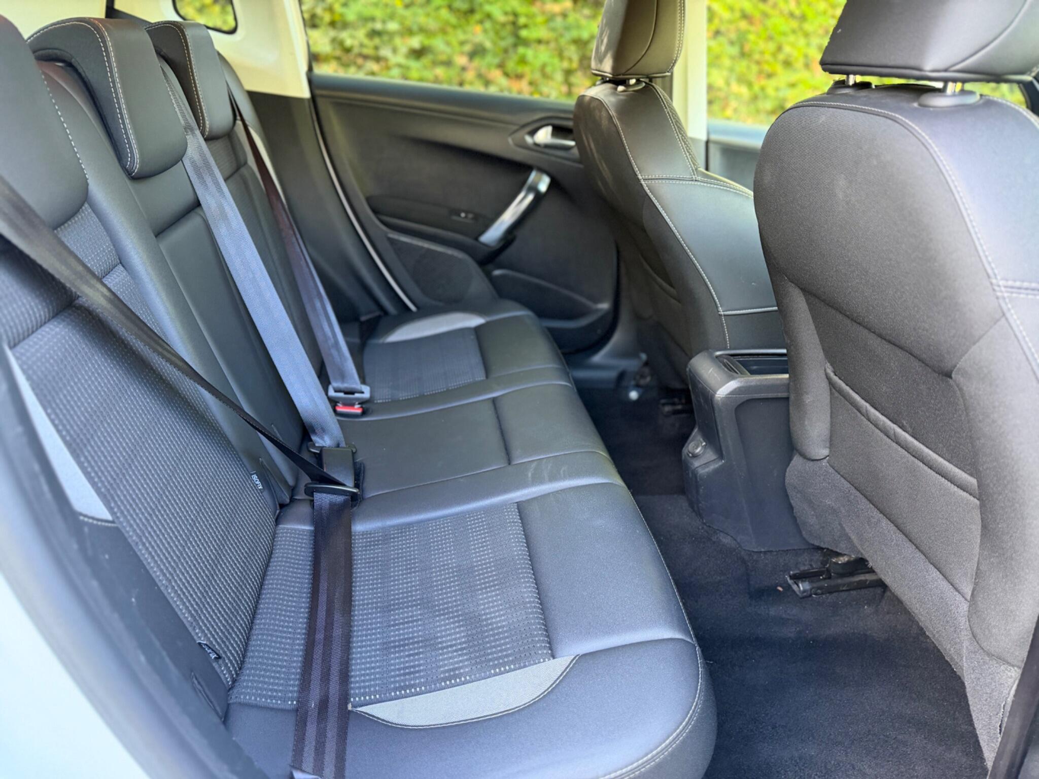 Peugeot 2008 view 49