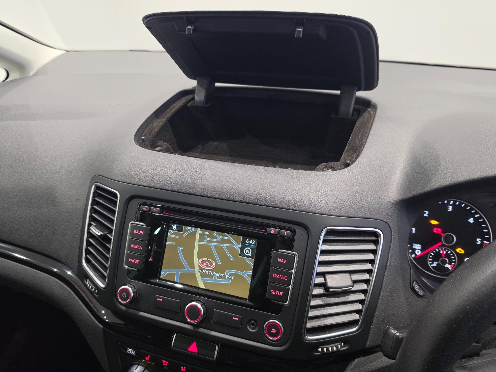 Seat Alhambra view 100