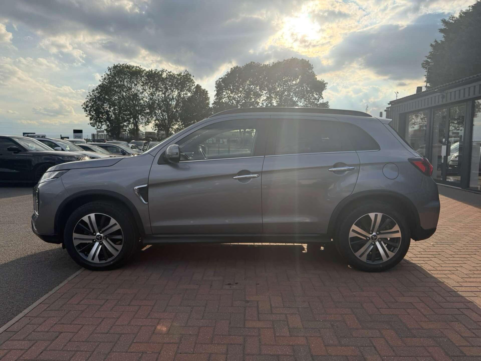 Mitsubishi Asx view 15