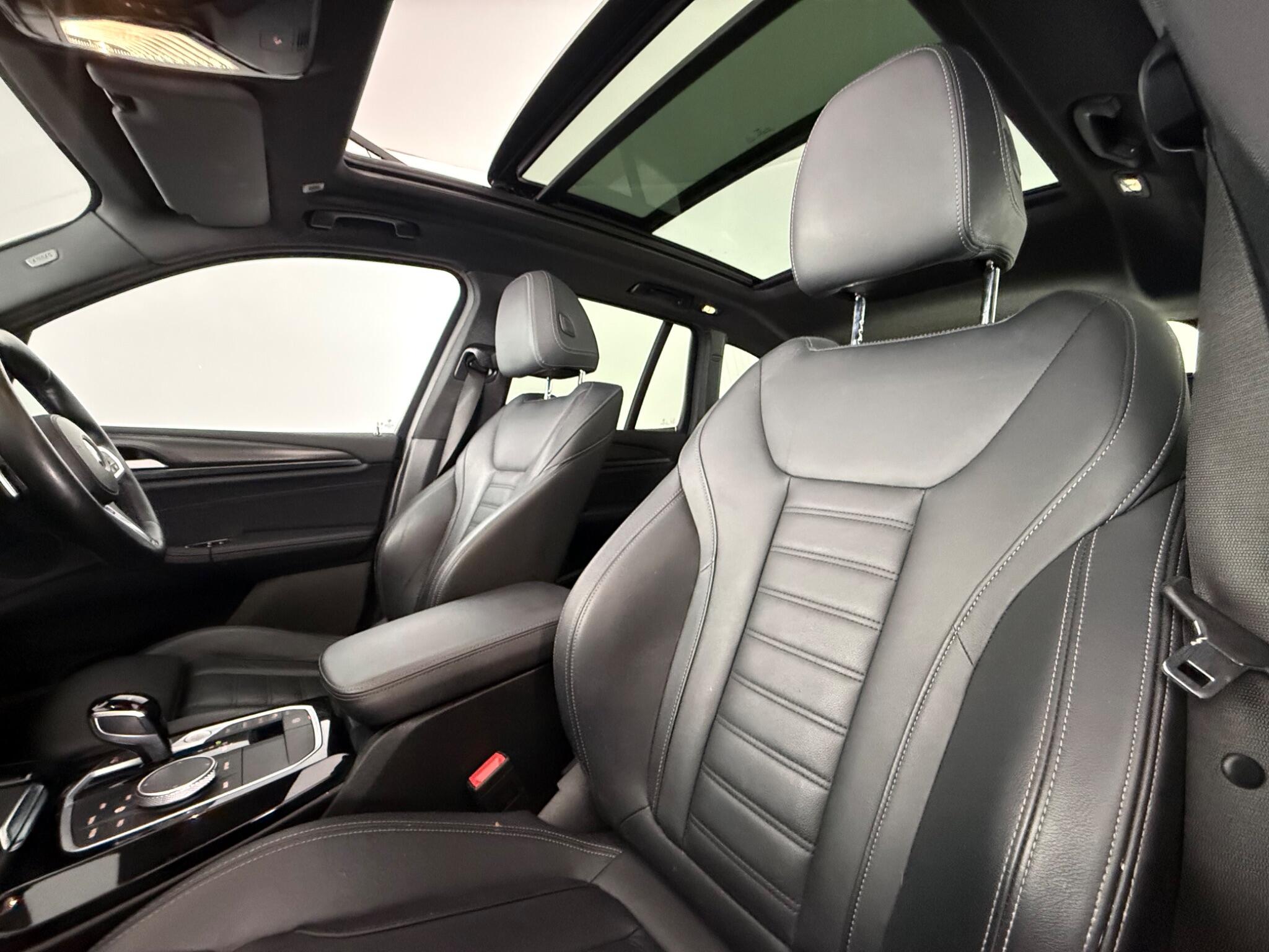 BMW X3 view 32