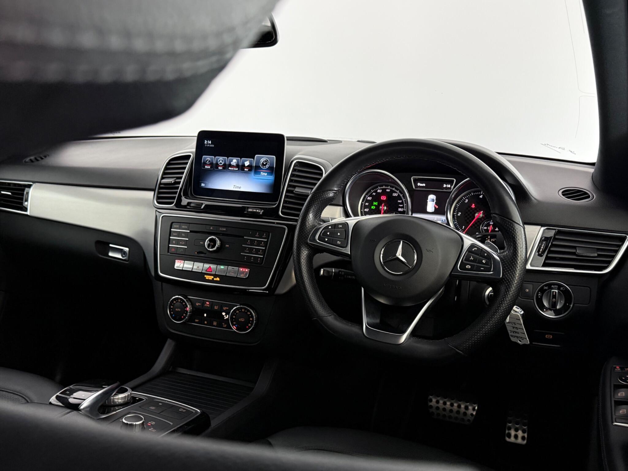 Mercedes-Benz GLE view 14