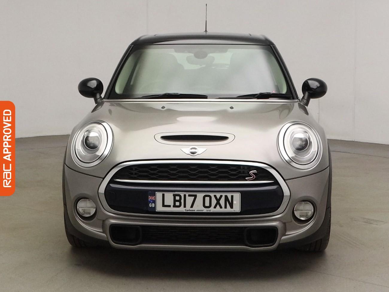 Mini Hatch view 7