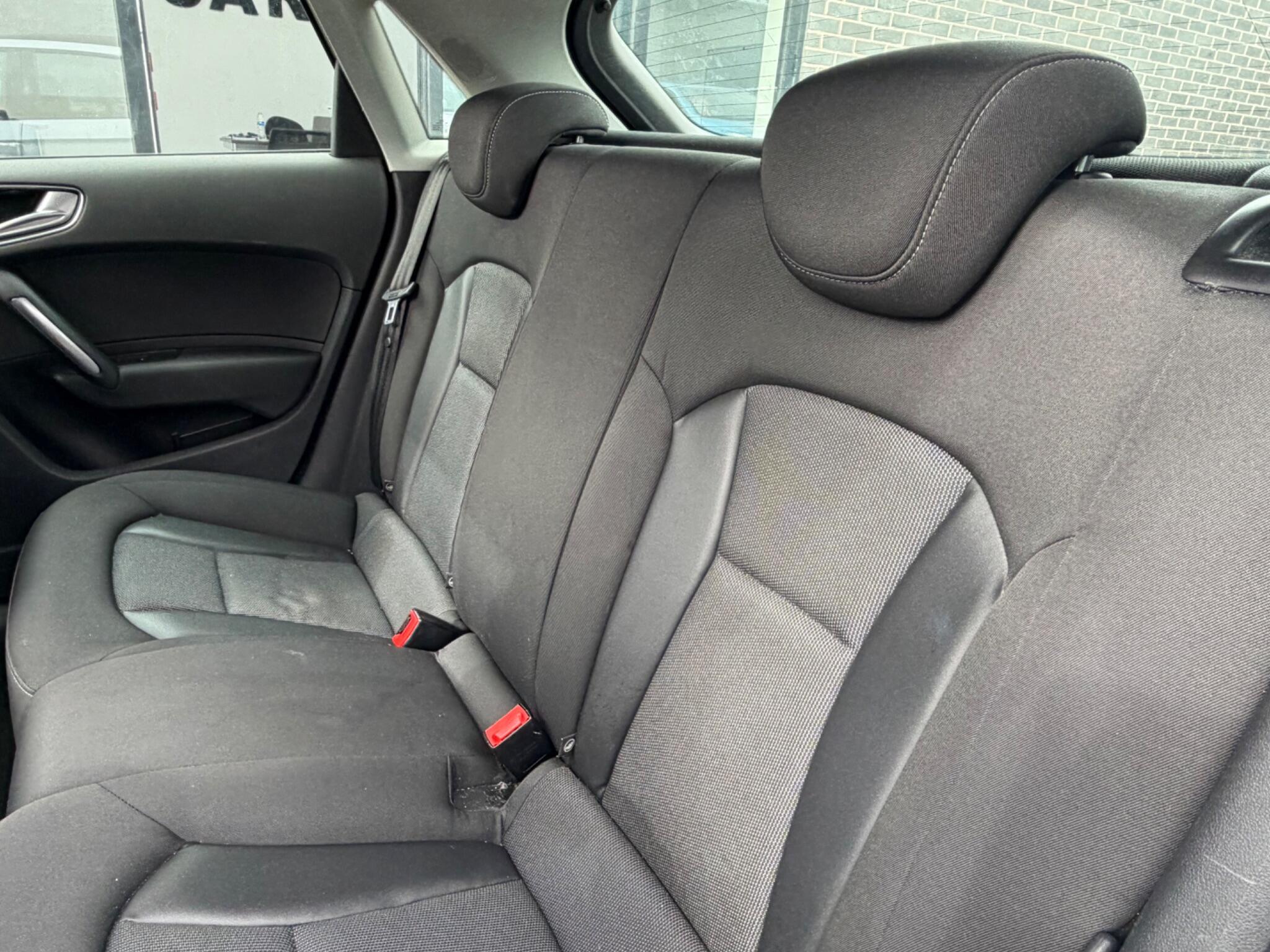 Audi A1 view 29
