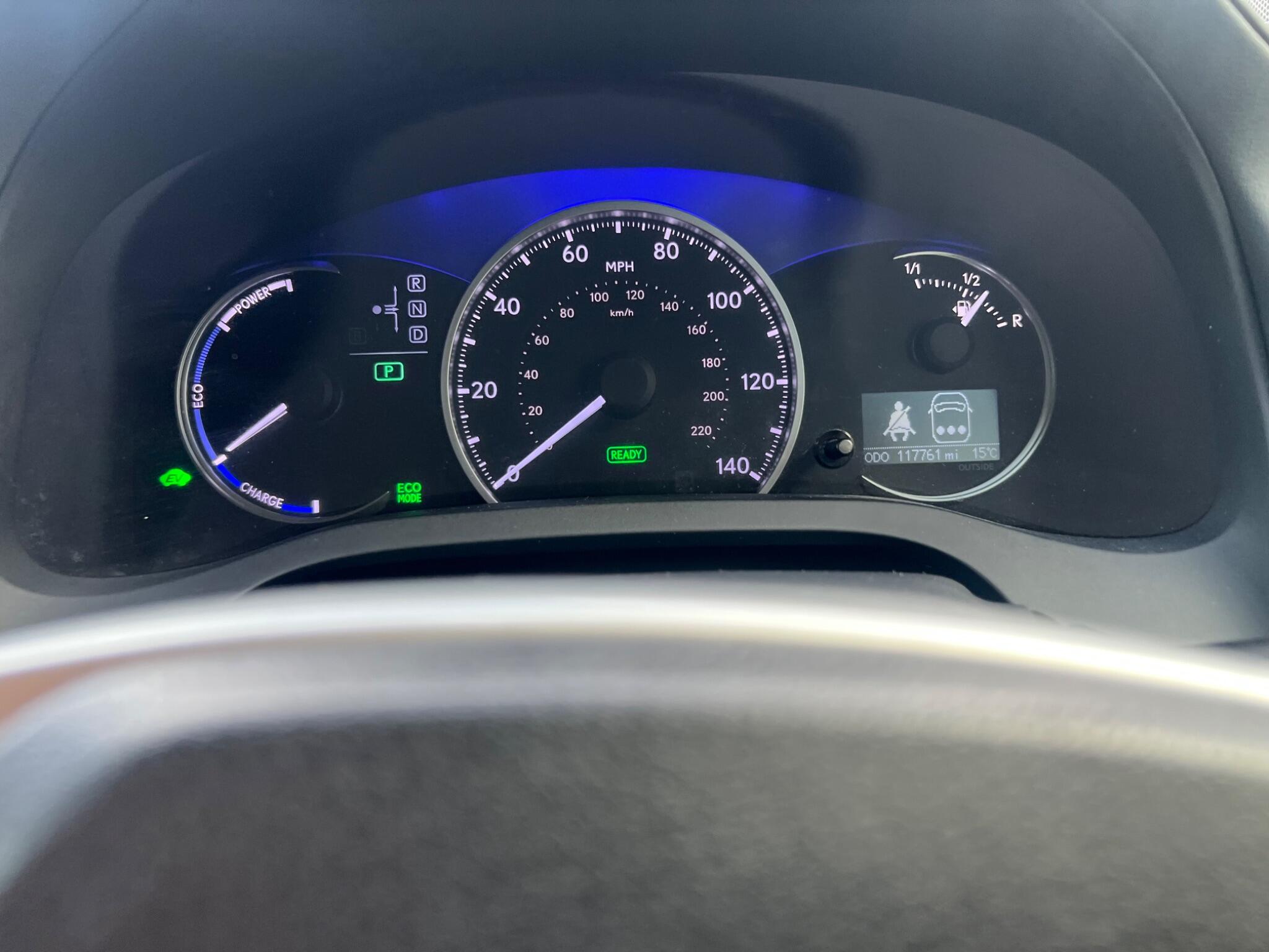 Lexus CT view 28