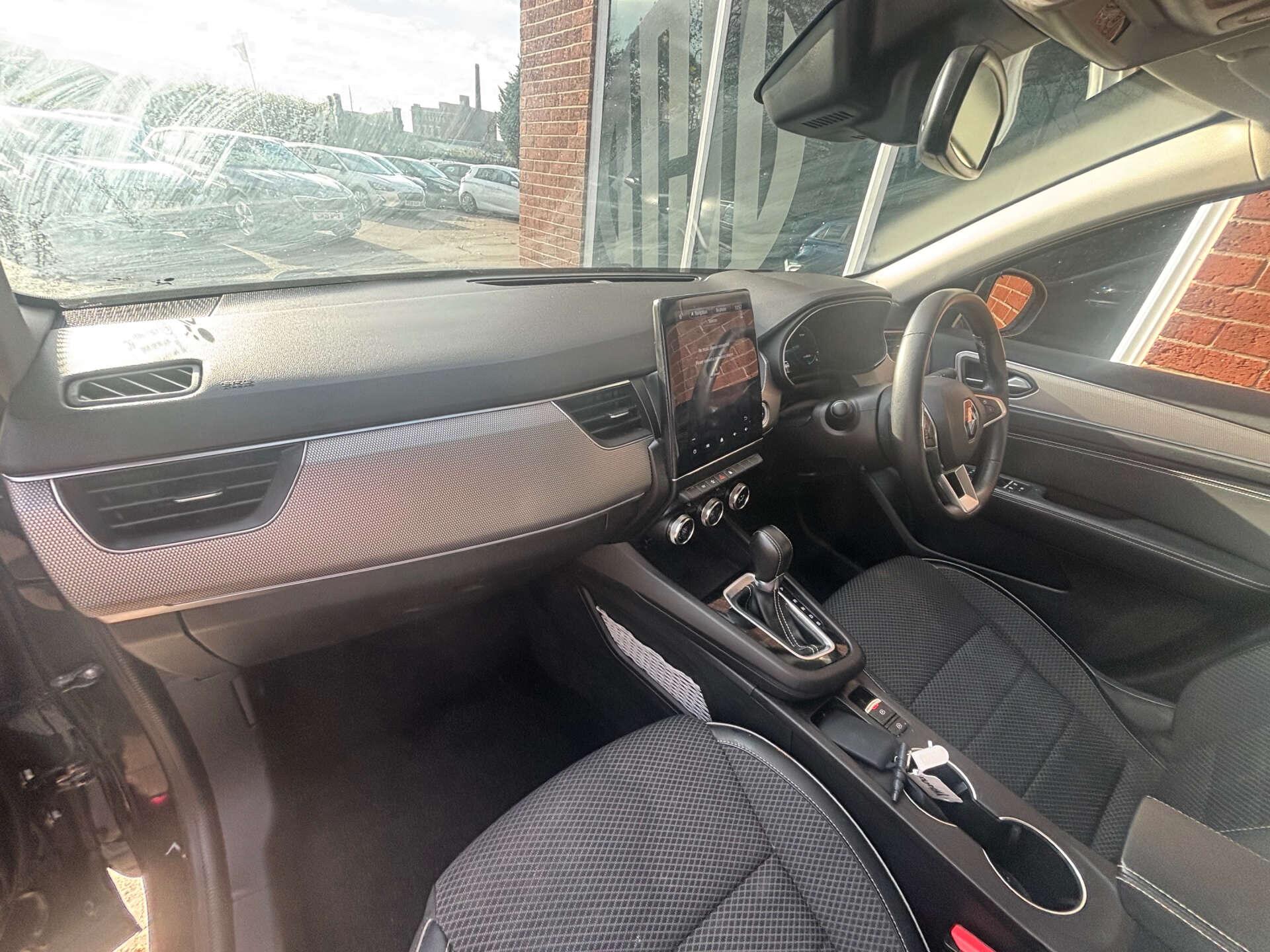 Renault Arkana view 56