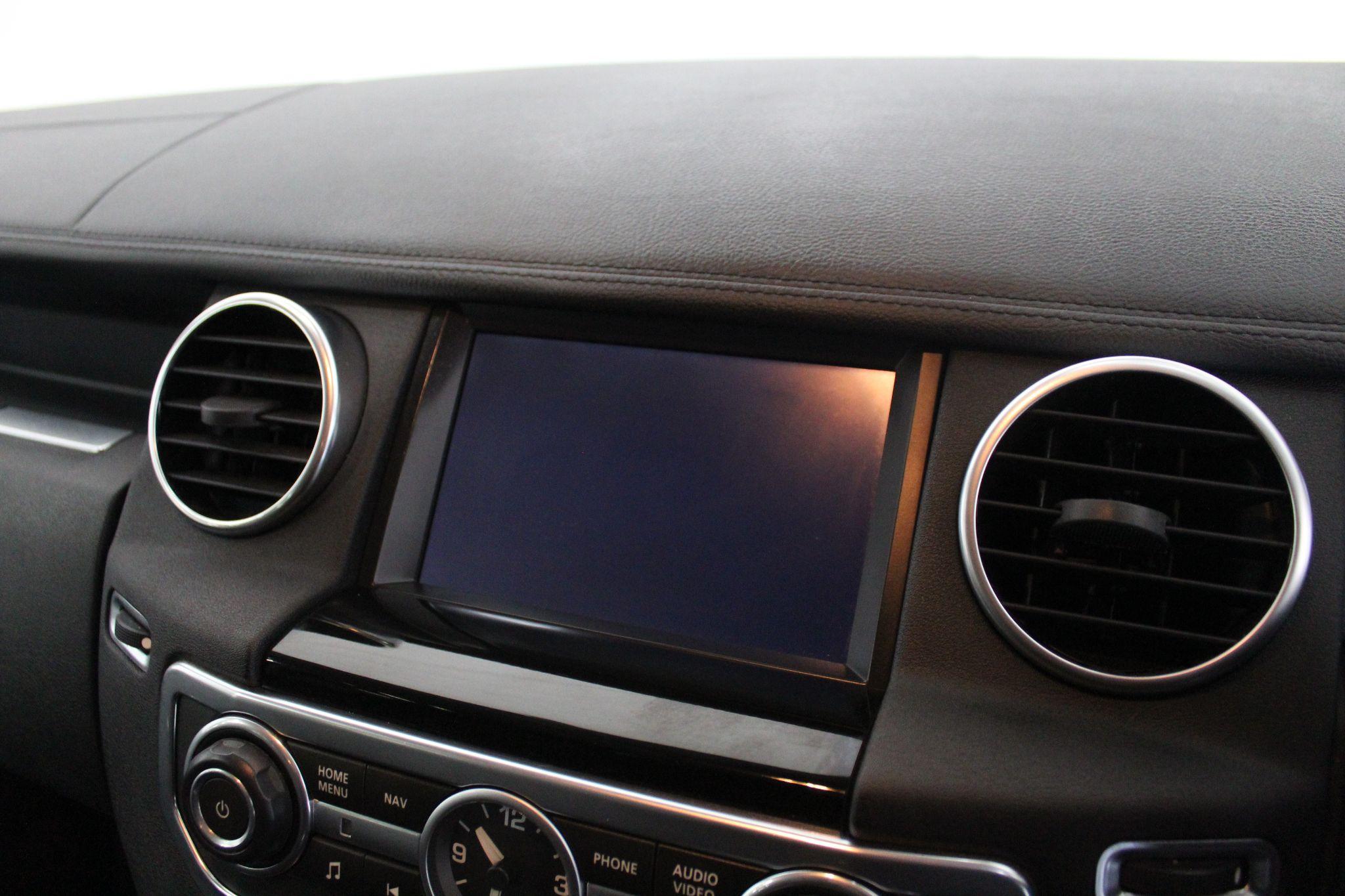 Land Rover Discovery view 43