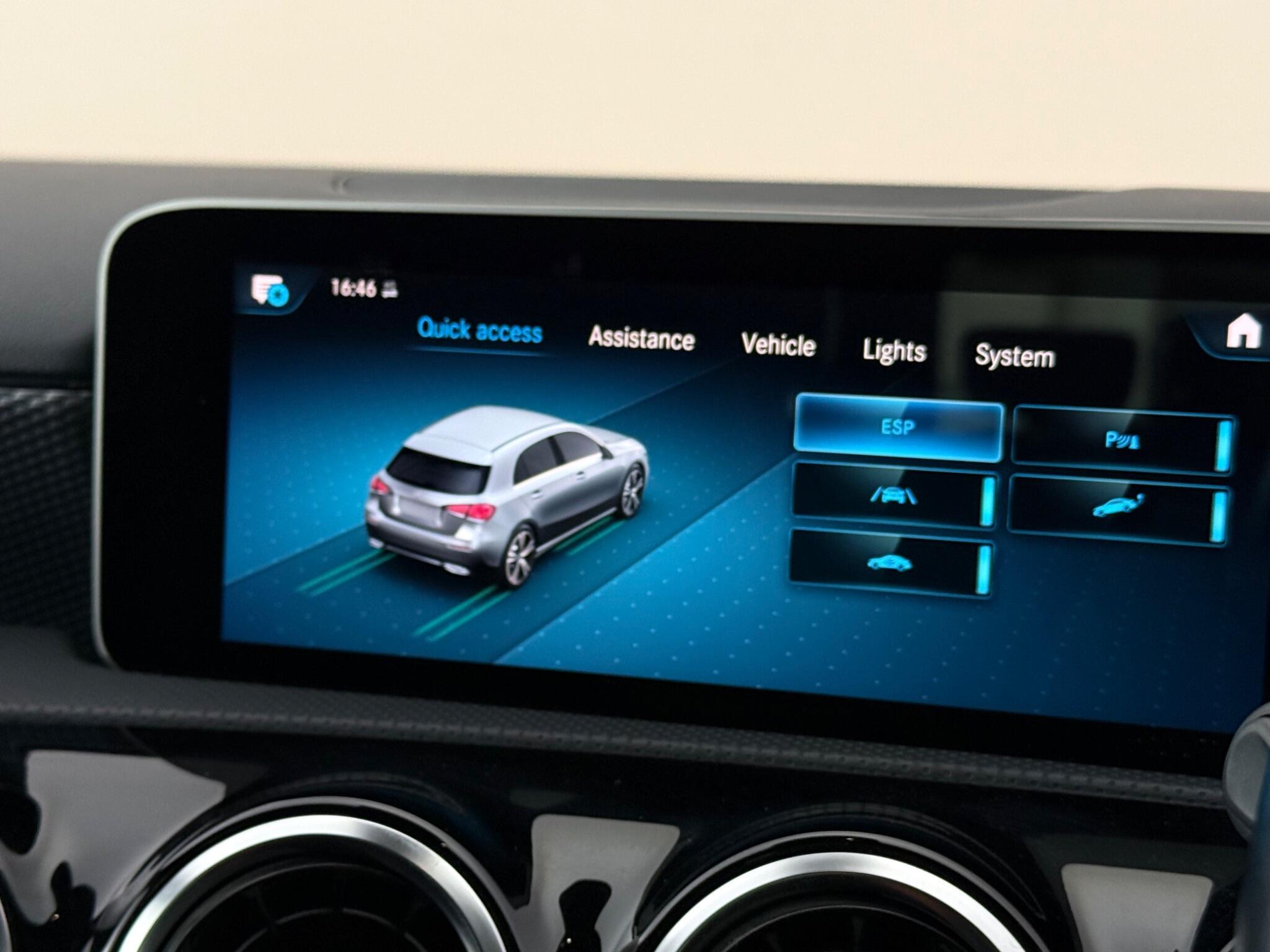 Mercedes-Benz A-Class view 22