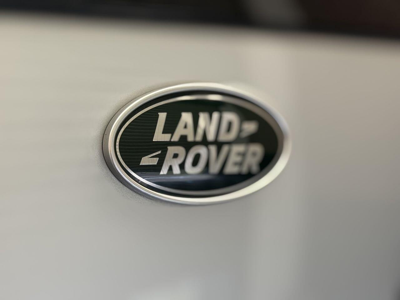 Land Rover Range Rover Sport view 16