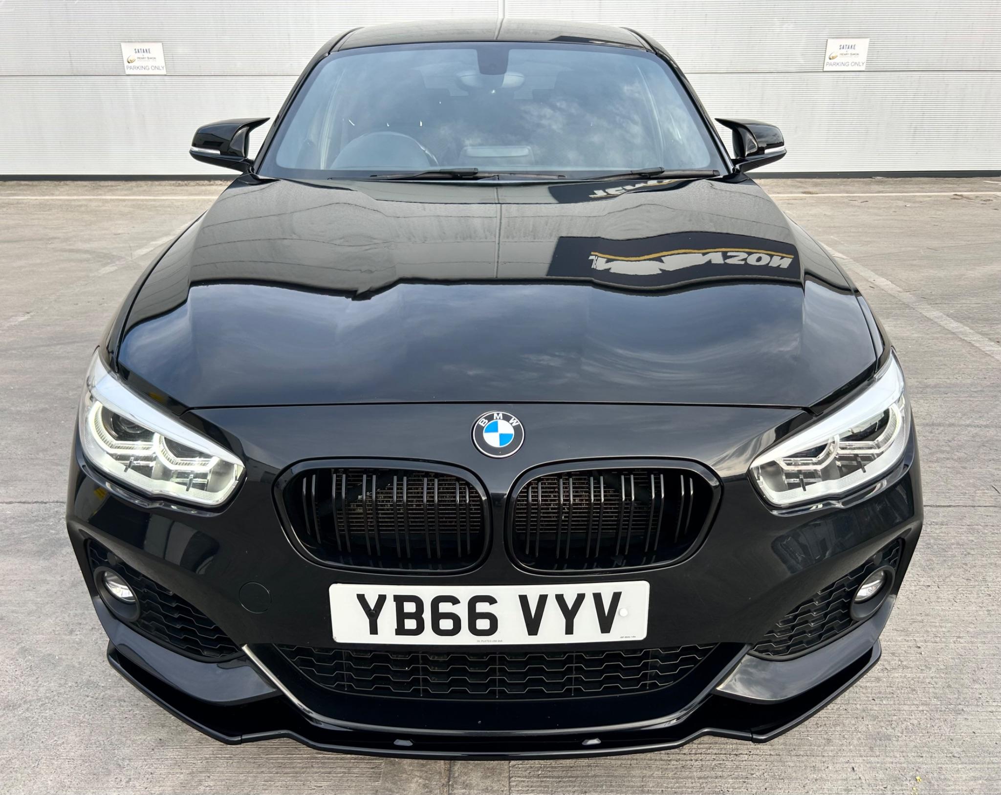BMW 1 Series view 2