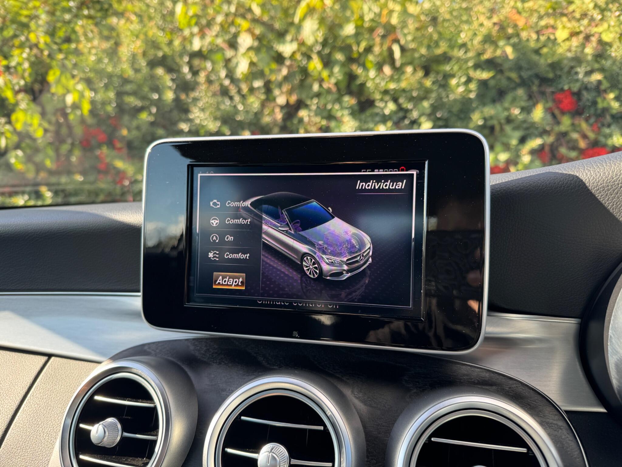 Mercedes-Benz C-Class view 47